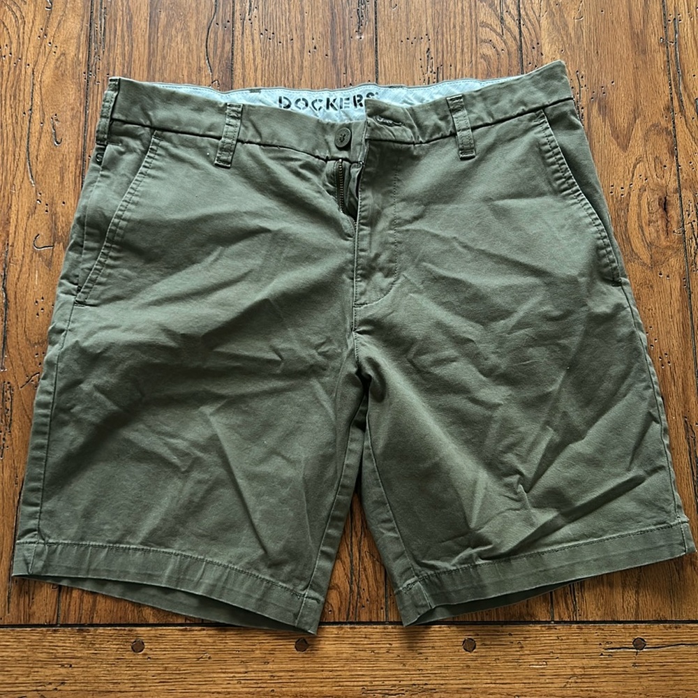 Green docker shorts